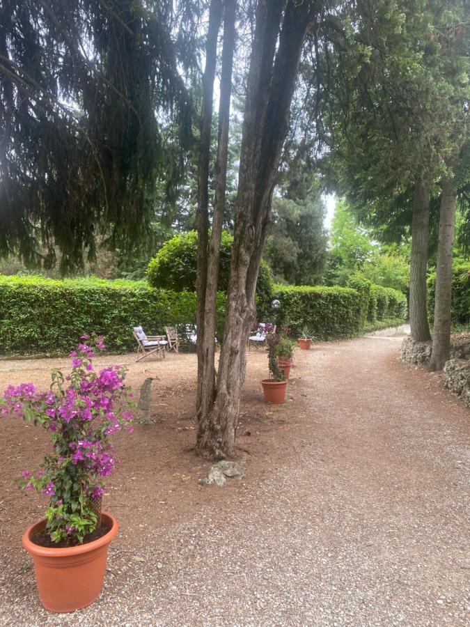 Villa Zara Siena Eksteriør billede